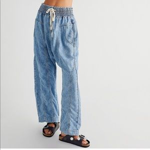 FREE PEOPLE Arcadia denim Harem Pants XS/worn once